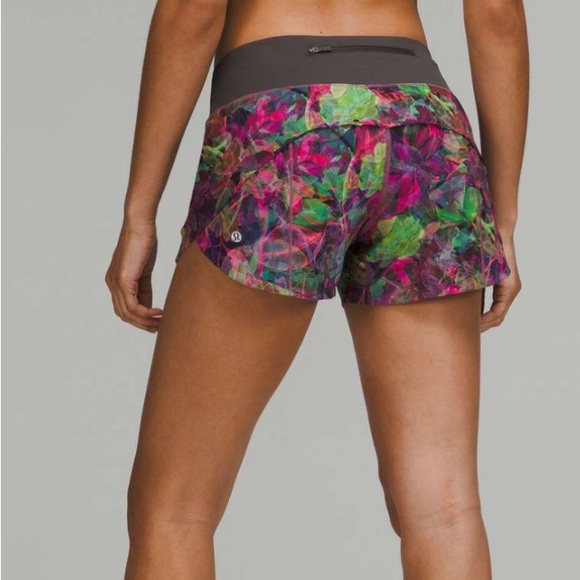Lululemon Speed Up Mid-Rise Lined Short 4" Sz 12 - Picture 2 of 8